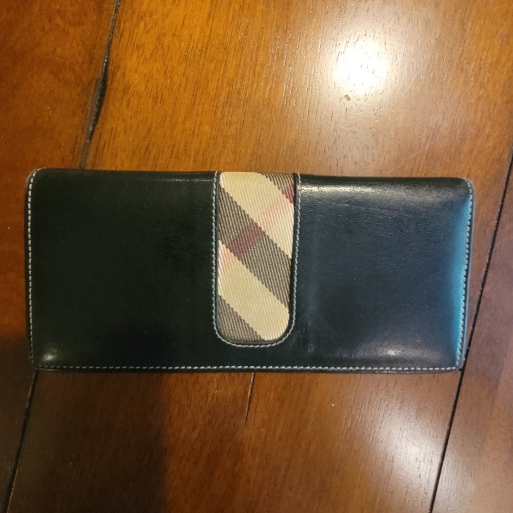 Black Burberry House Check Pattern Leather Continental Wallet